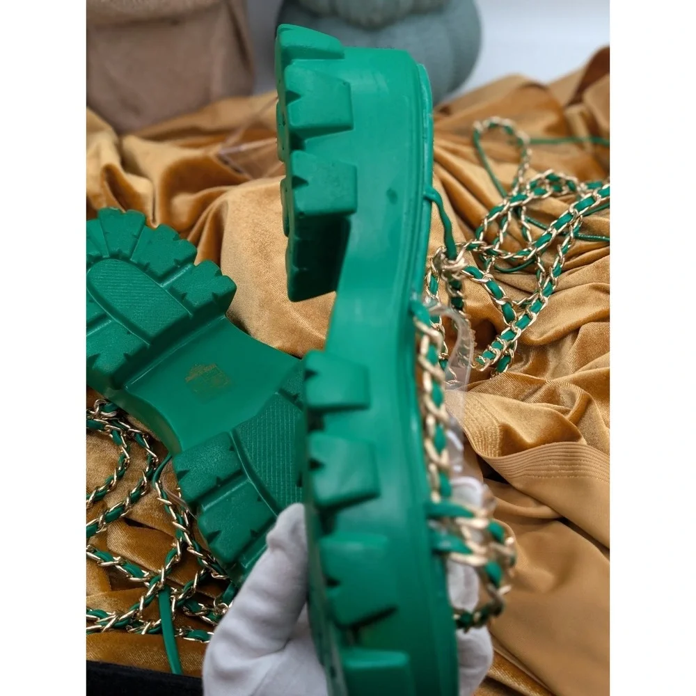 So Me Jossi Emerald Green Chunky Lug Sole Chain Platform Sandals Size 11 💚